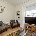 Silver Lining - Bonnie Rose Street Apartment