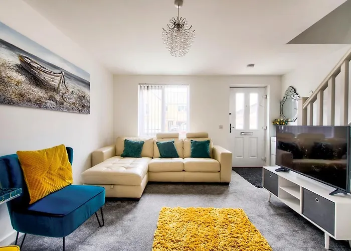 Guestready - Serene 2Br Home W Yard & Parking - Sleeps Up To 6