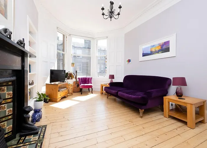 Joivy Gorgeous 1-Bed Flat With A Shared Garden