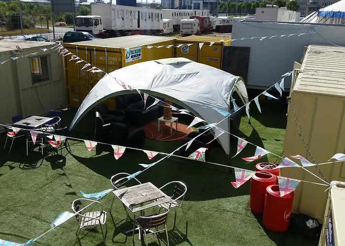 Containers Hostels