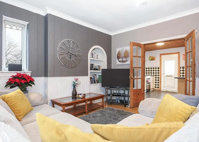 Beautiful Rooms In Edinburgh Cottage Guest House - Free Parking