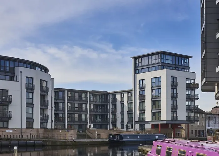 Fountain Court Apartments - Eq2