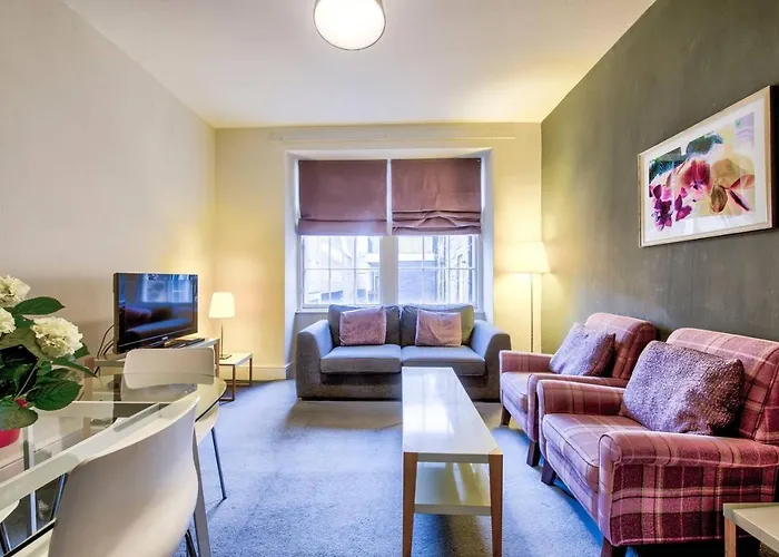 Joivy Stylish Home In New Town