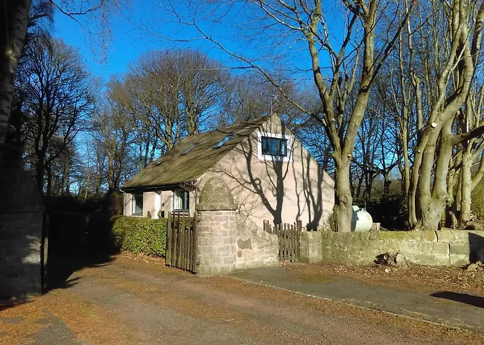 Lowood Cottage