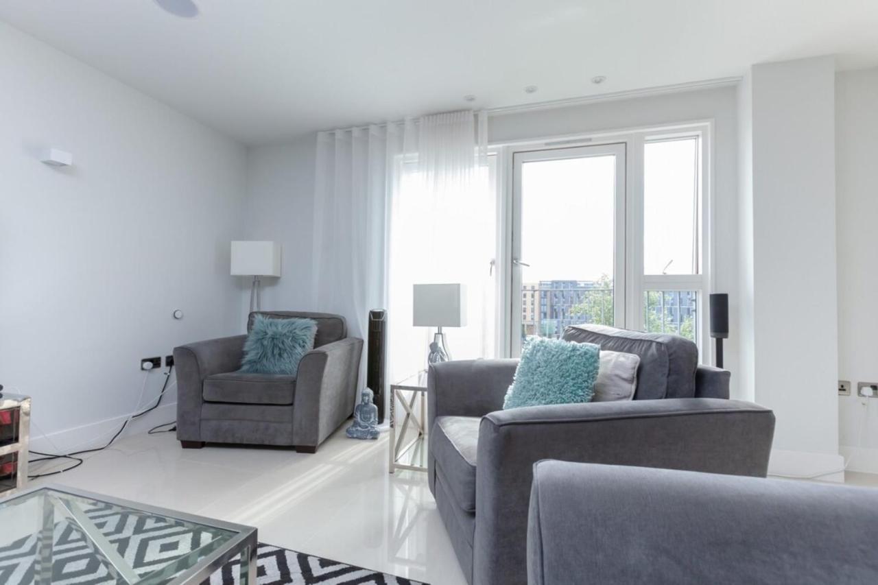 Apartment Luxurious - Sleeps 6