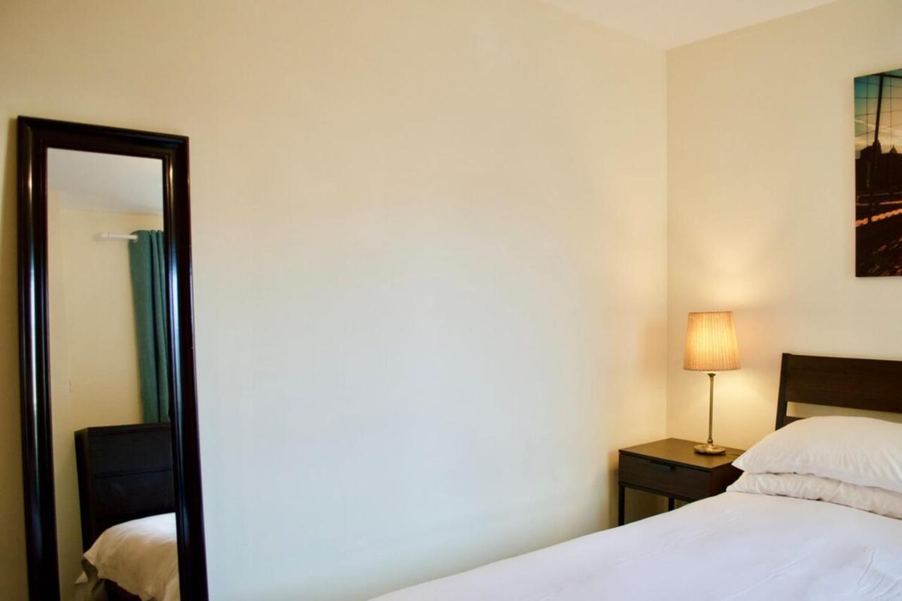 Apartment Modern 2 Bedroom Centre Flat EDI