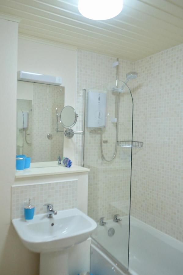Apartment Gorgeous 2 Bedroom In Converted Church EDI