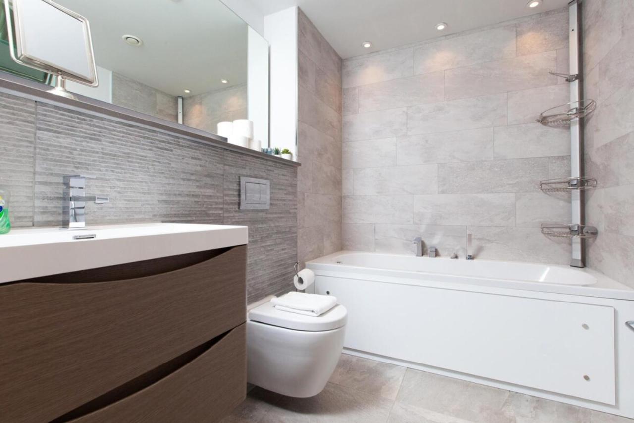 Apartment Luxurious - Sleeps 6 Edinburgh