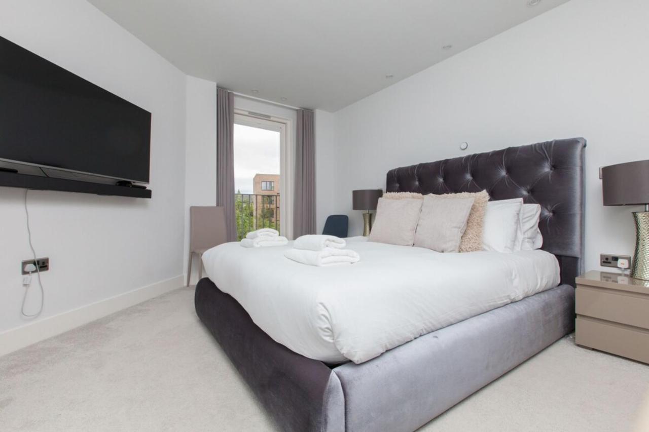 Apartment Luxurious - Sleeps 6