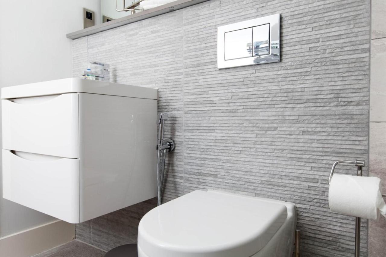 Apartment Luxurious - Sleeps 6