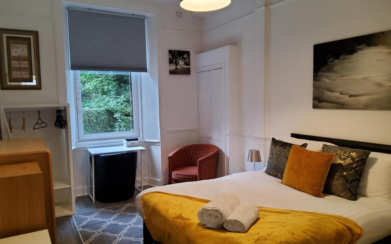 Apartment Leith Spectacular By Sensational Short Lets & Serviced With 6 Separate Beds & 2 Baths *