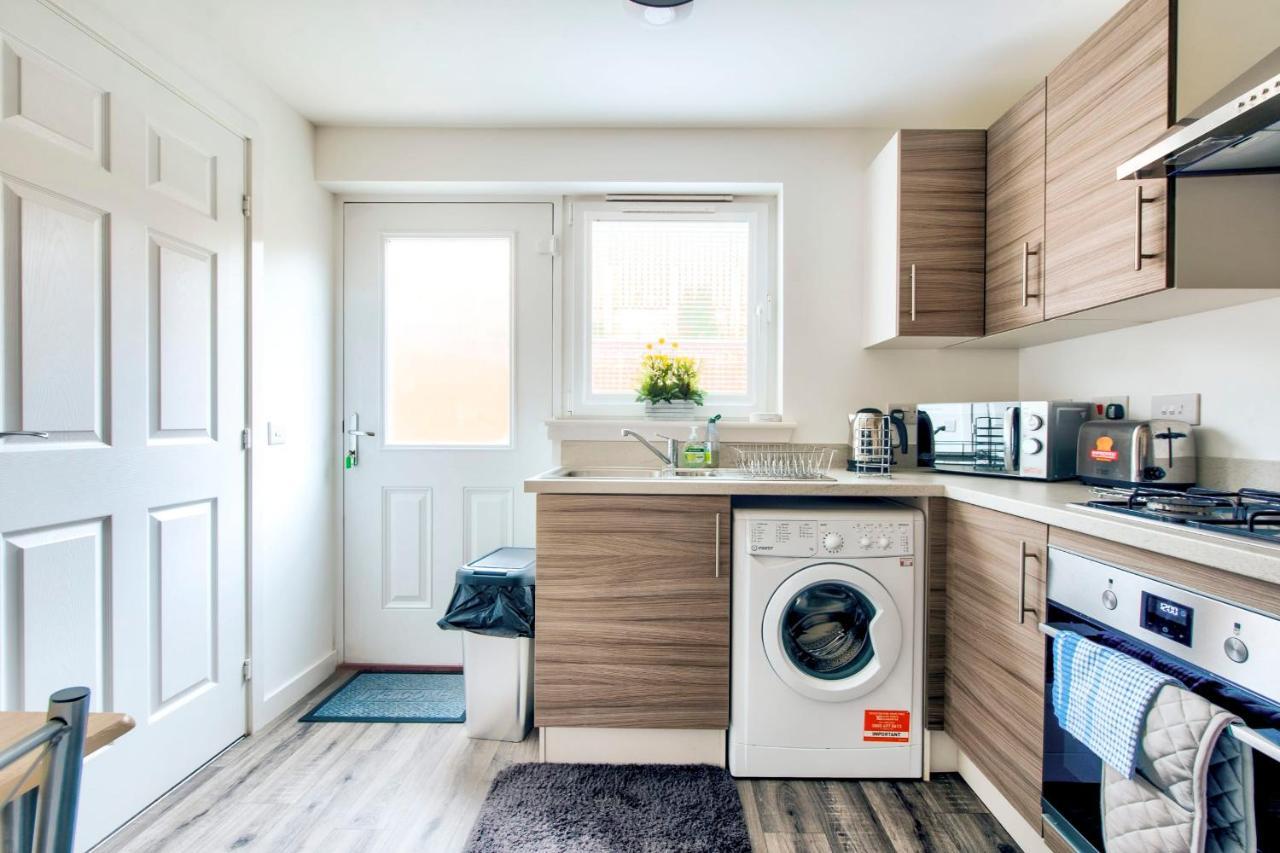 Guestready - Serene 2br W Yard & Parking - Sleeps Up To 6 Holiday home Edinburgh