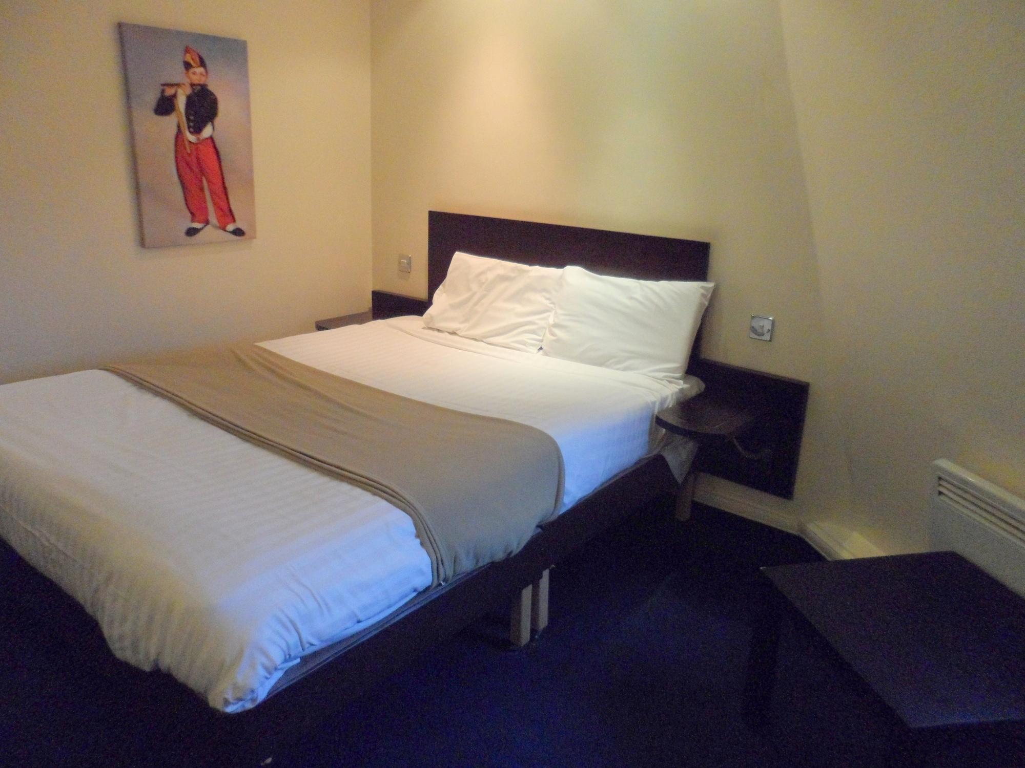 Hotel Britannia Edinburgh
