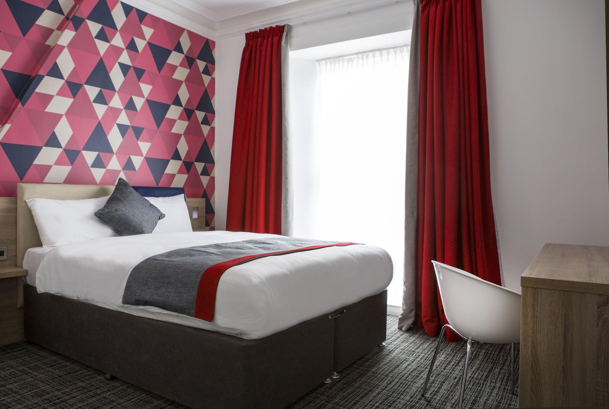 Cityroomz Hotel 3*