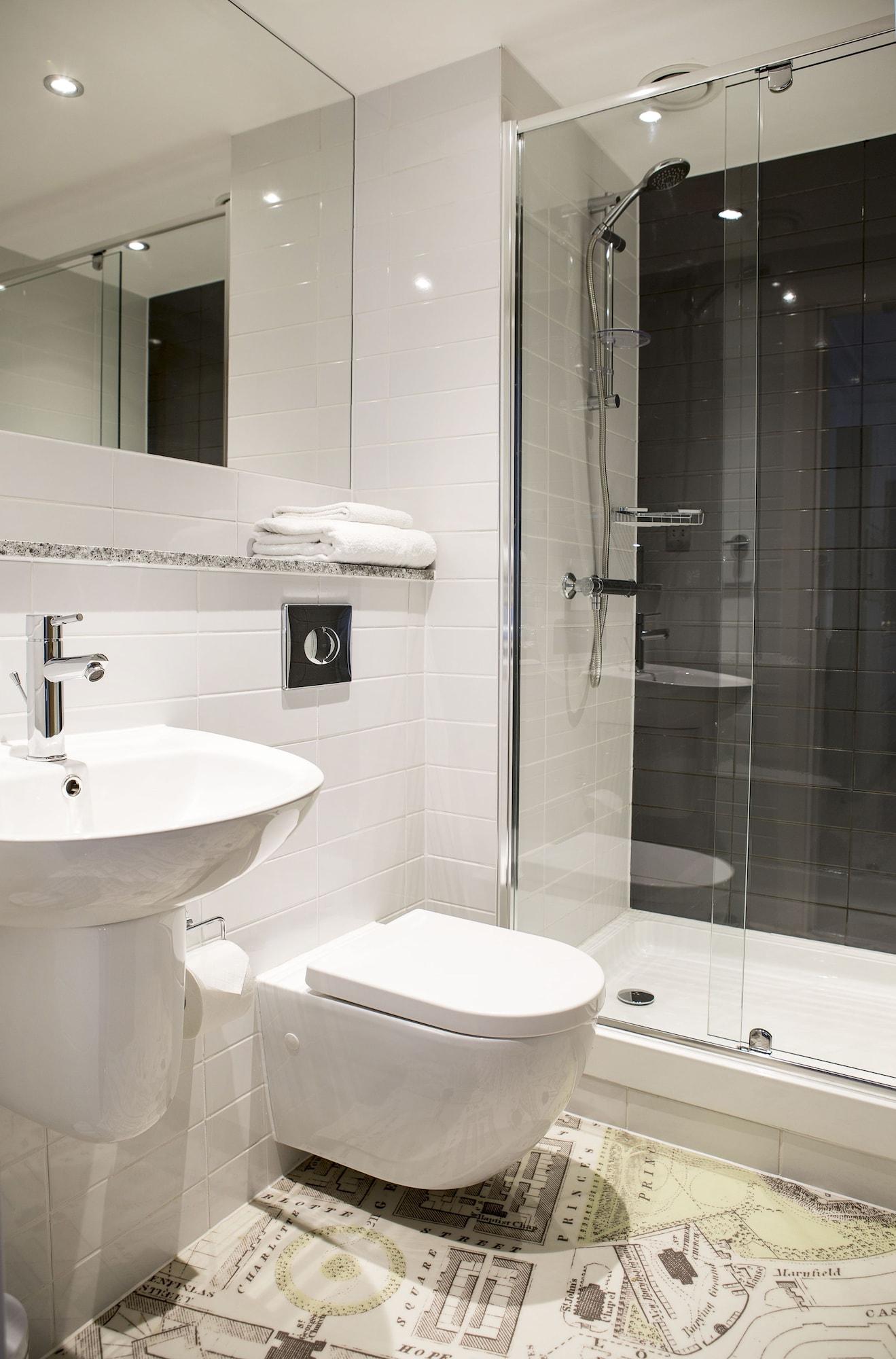 Cityroomz 3* Edinburgh