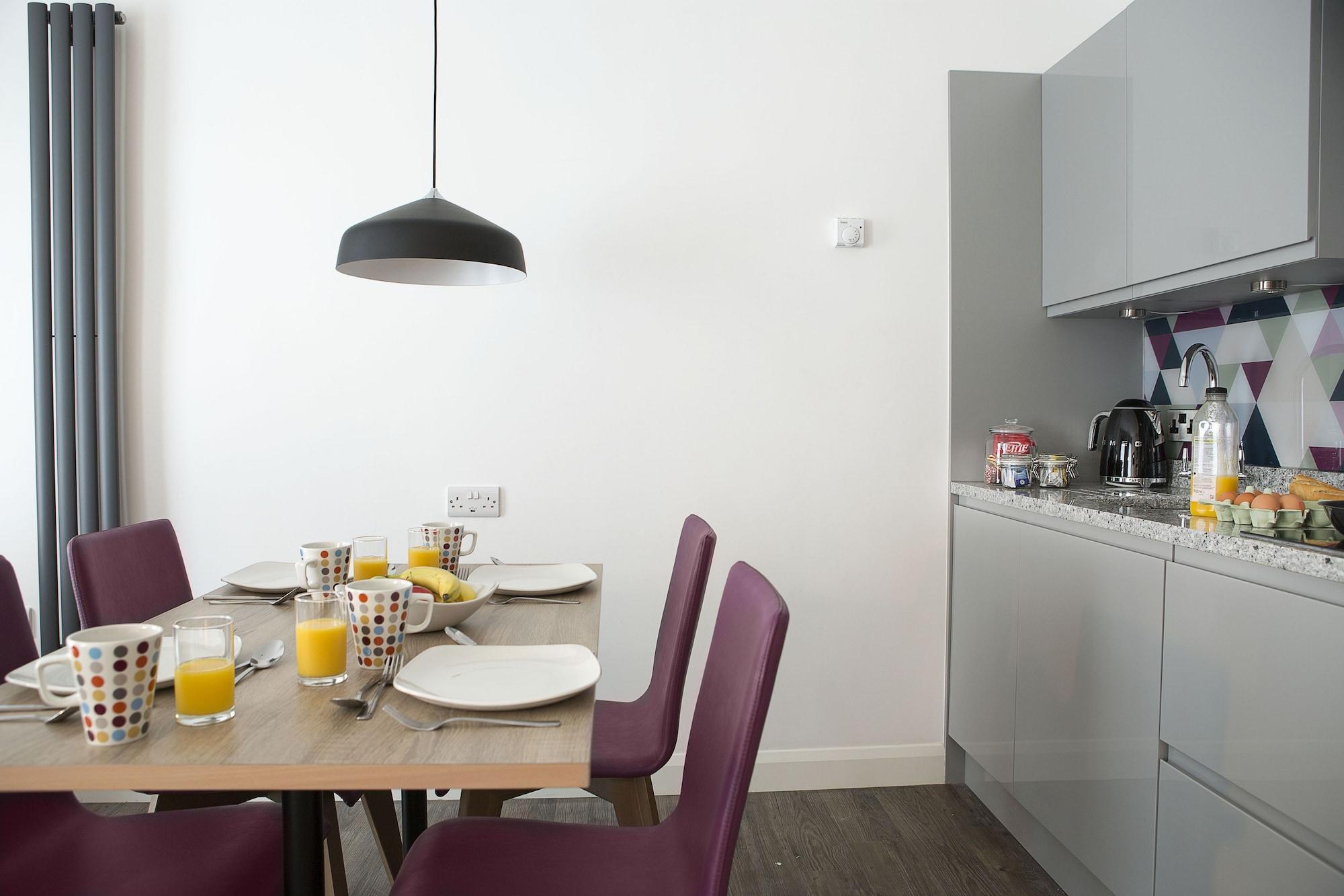 Cityroomz 3*