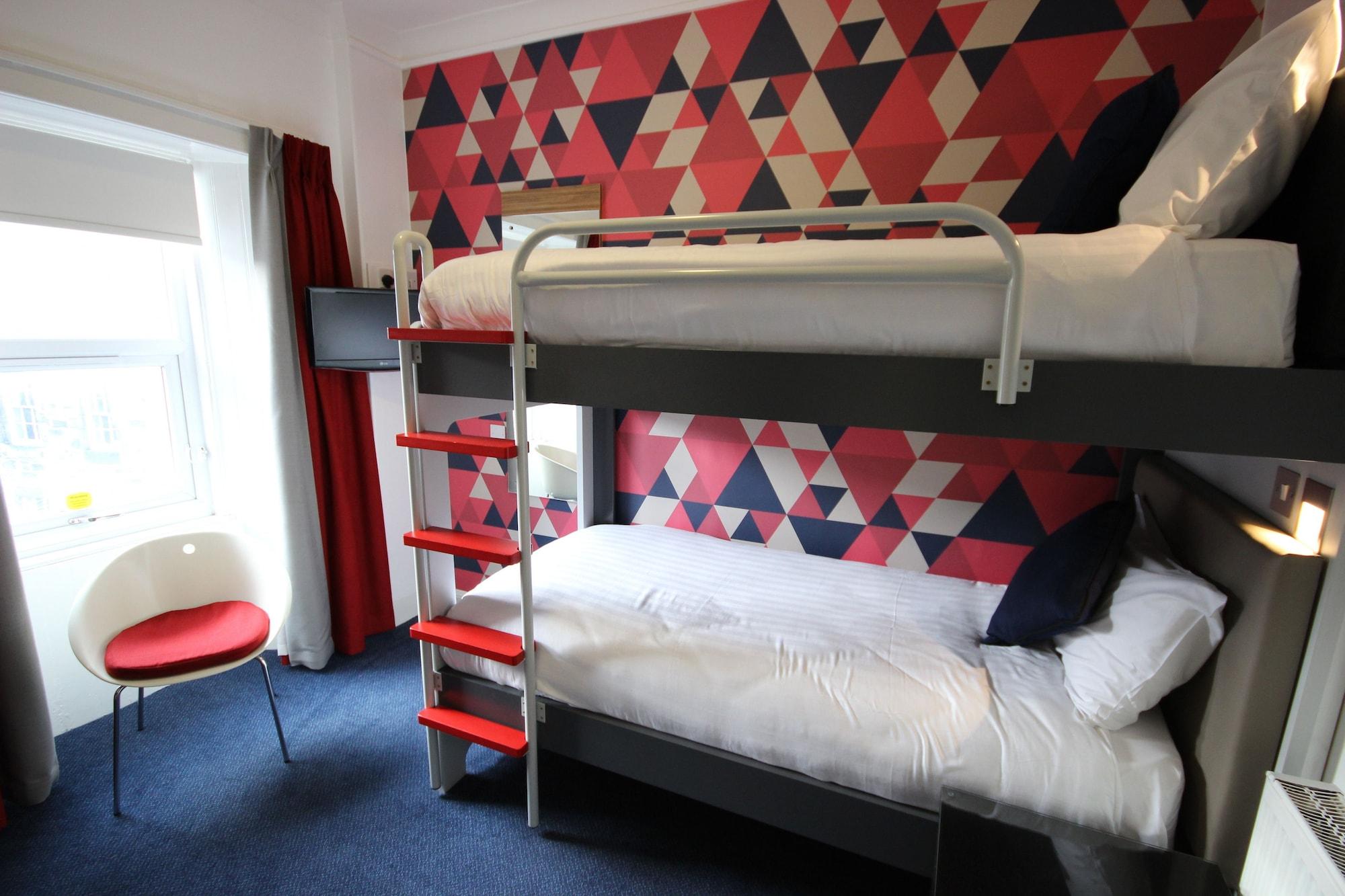Cityroomz Hotel 3*
