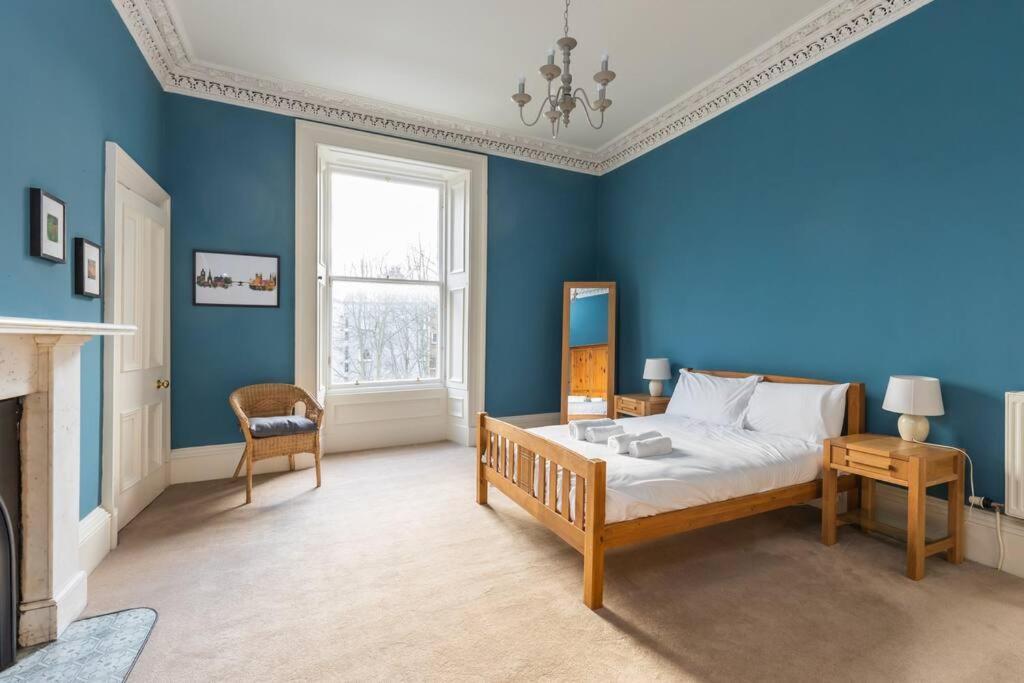 Apartment Stunning 3 Bedroom Flat In Bruntsfield