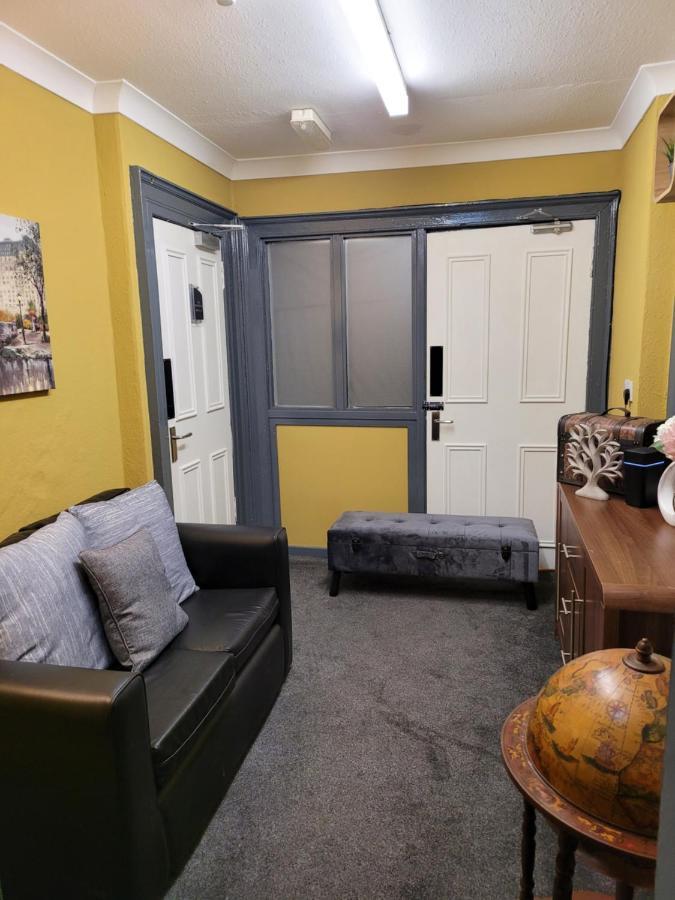The - No 8 Guest house