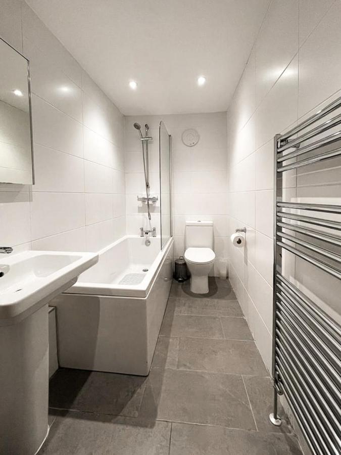 Lively & Energetic 2br On The Royal Mile Apartment