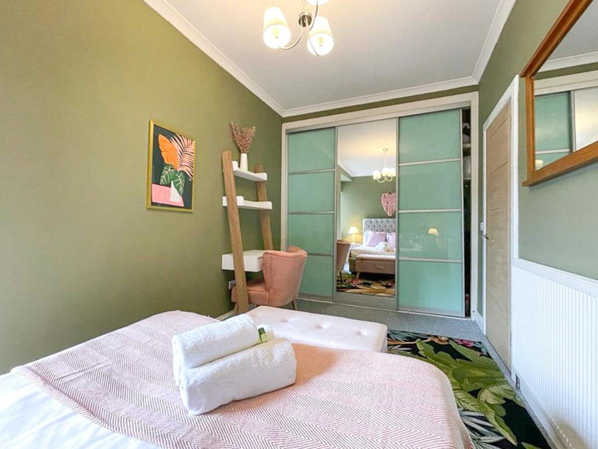 Lively & Energetic 2br On The Royal Mile Apartment *