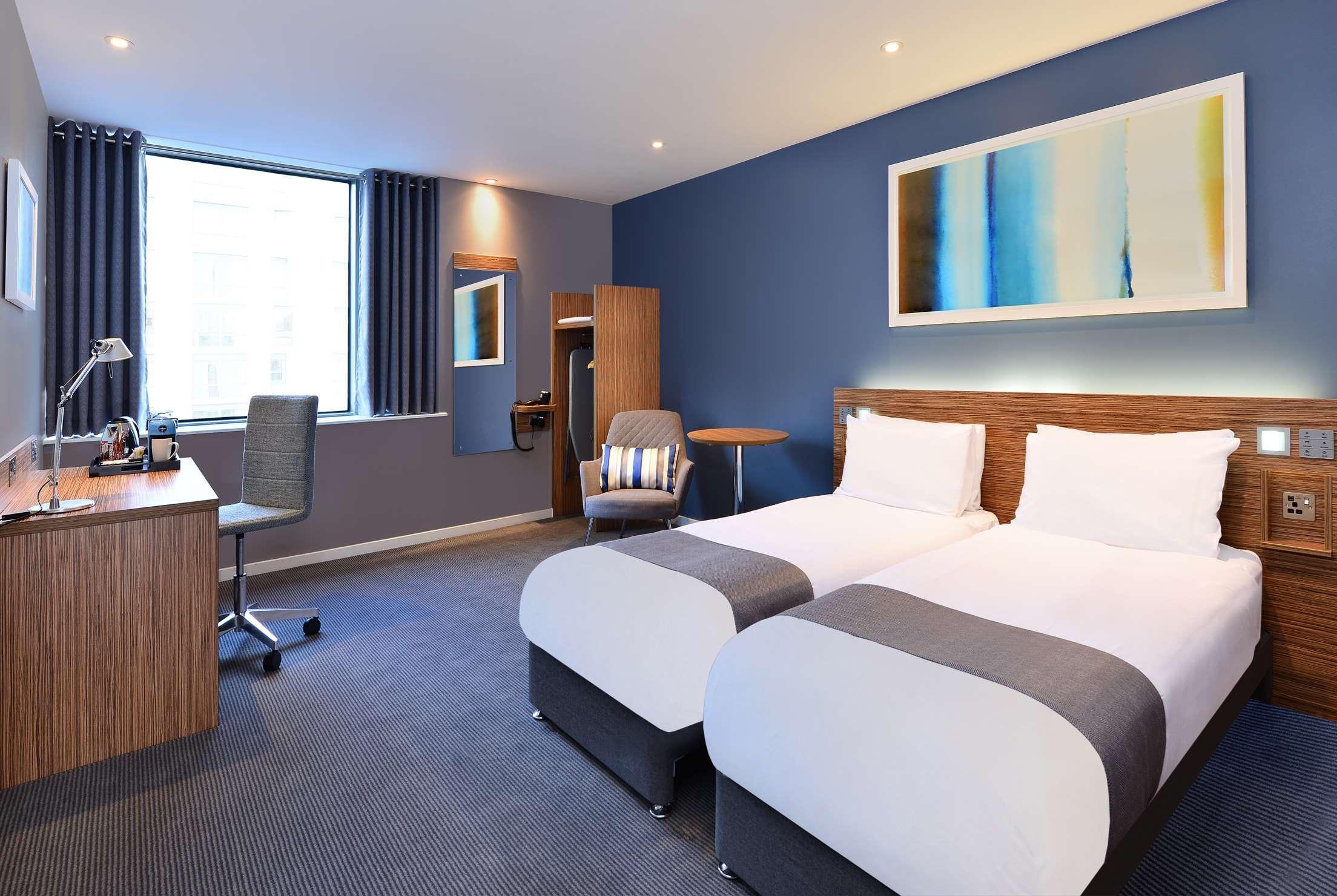 Travelodge 3* EDI