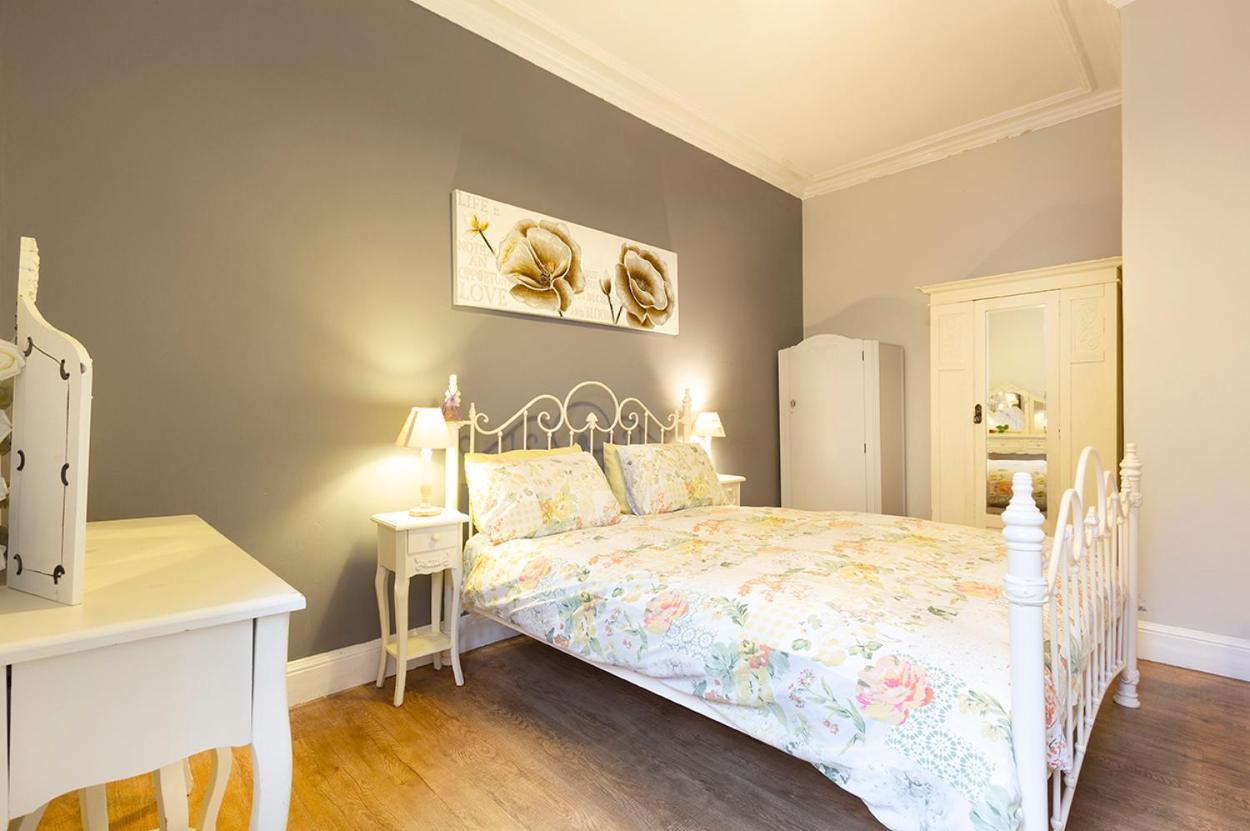 Cosy Near Centre Apartment Edinburgh