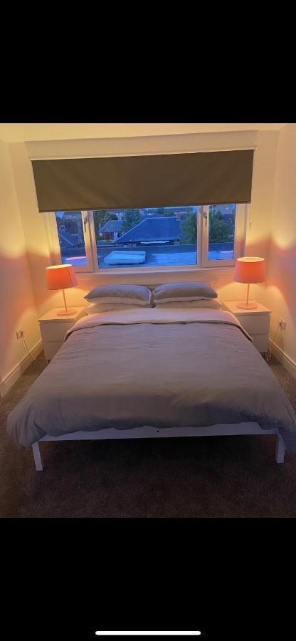 Perfect 4 Bedroom 2 Bathroom Ferienhaus EDI
