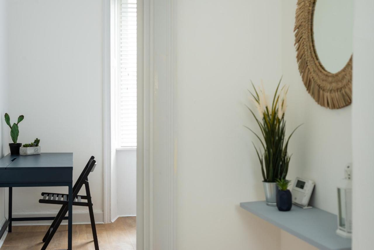 Lovely 1-bedroom In Apartment EDI