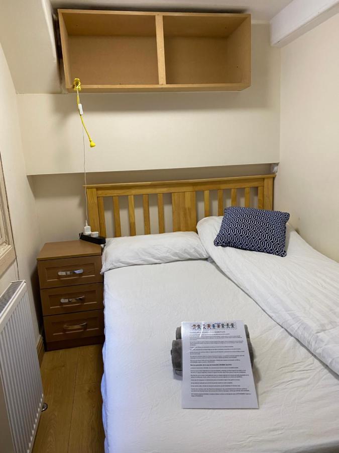 Edinb&b Bed & Breakfast *
