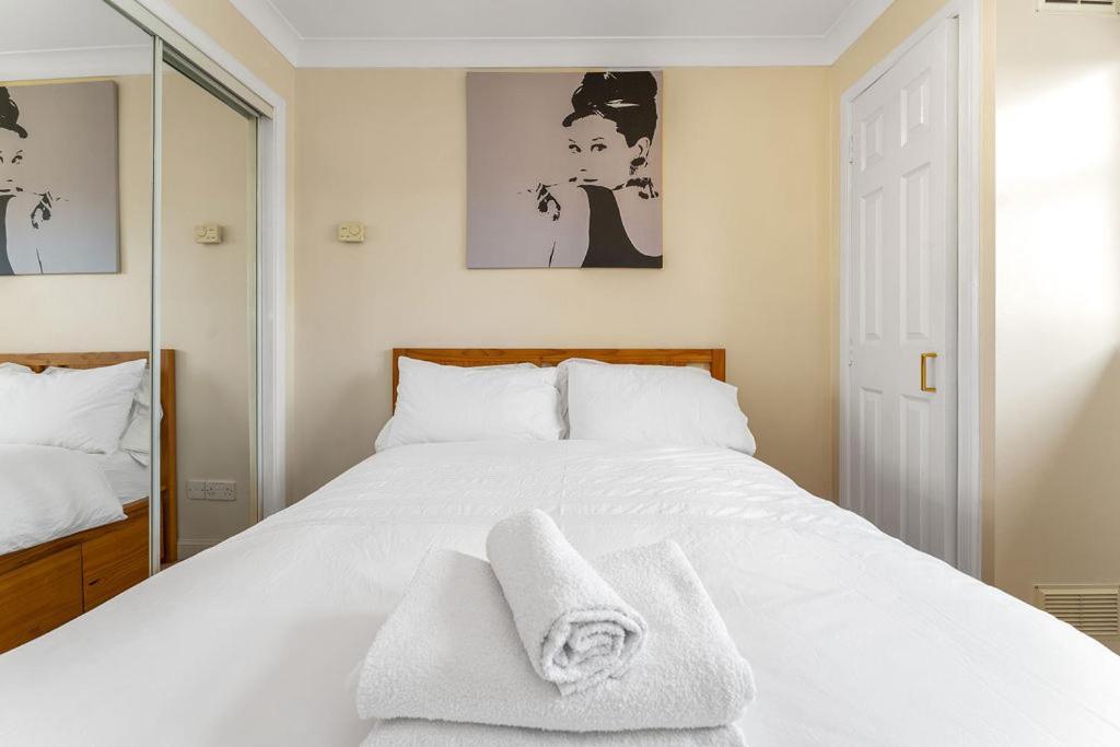 Apartment Modern 1br Flat - Free Parking + Lift Edinburgh