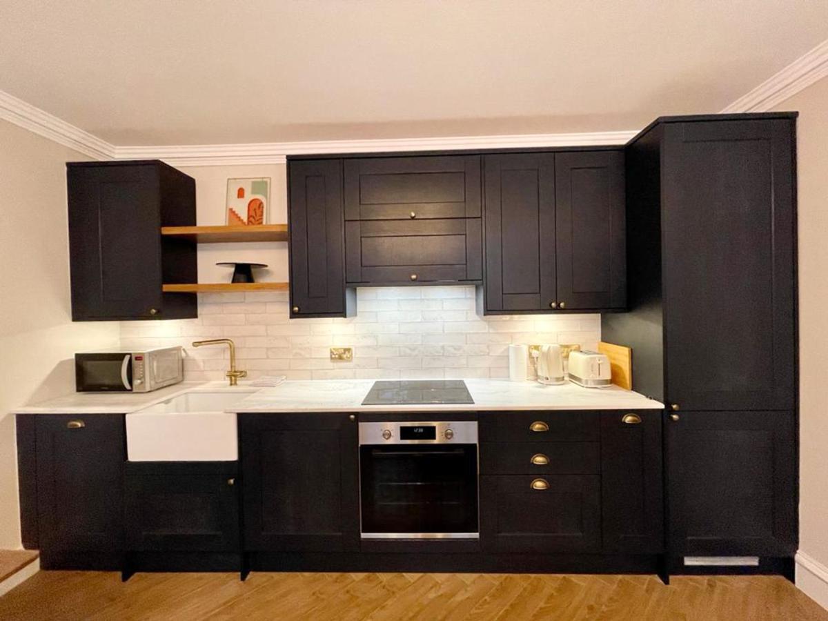 Apartment Pure Luxury, Private Entrance Apt, Unesco New Town *