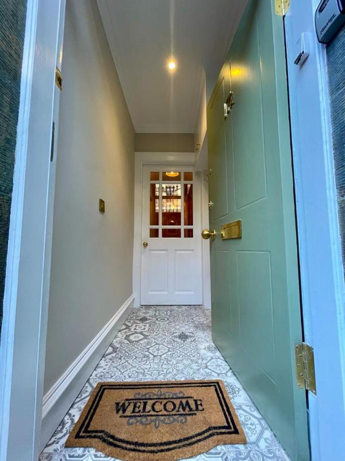 Pure Luxury, Private Entrance Apt, Unesco New Town *