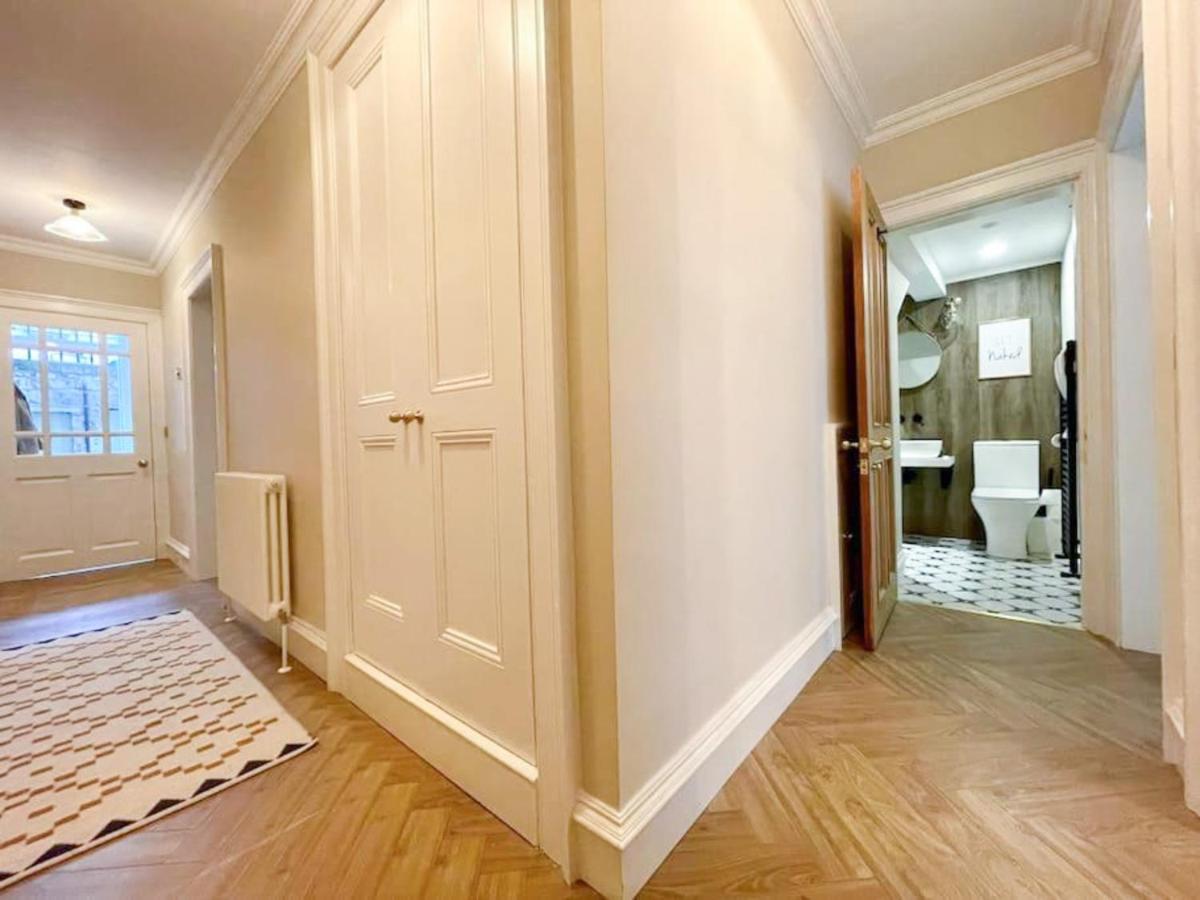Apartment Pure Luxury, Private Entrance Apt, Unesco New Town Edinburgh
