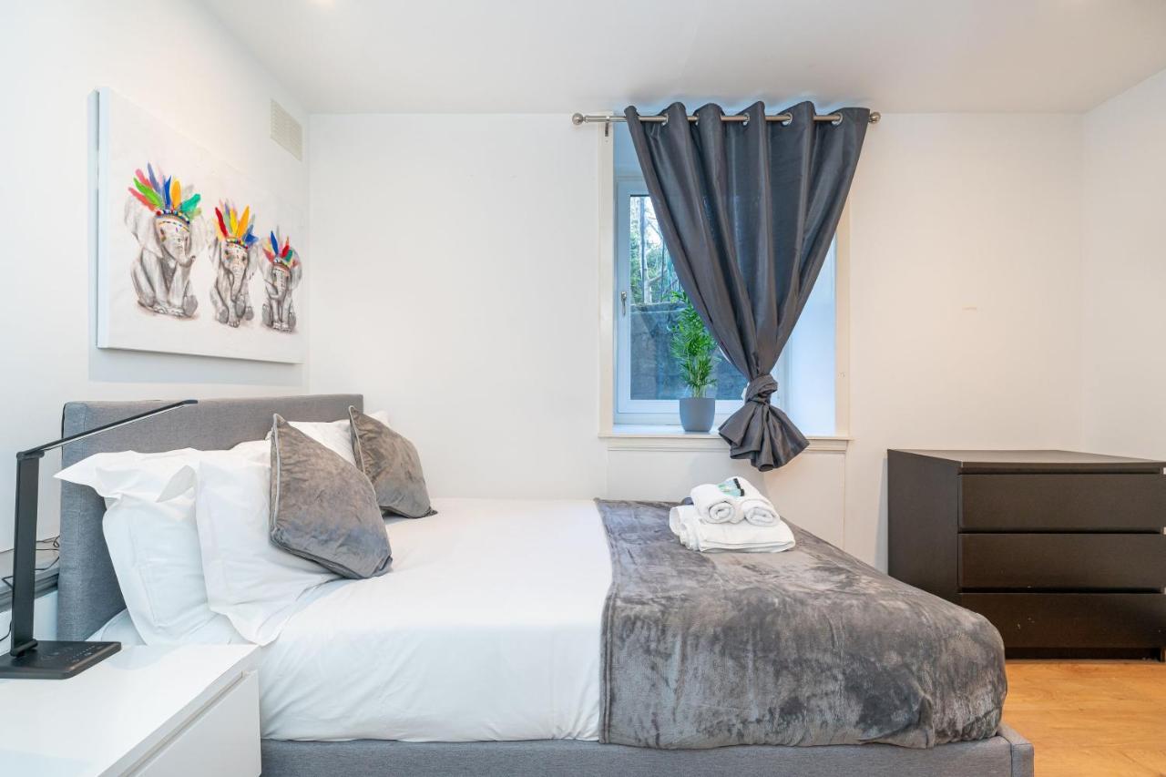 Guest house Deluxe In Ediburgh Centre - Excellent Location Edinburgh