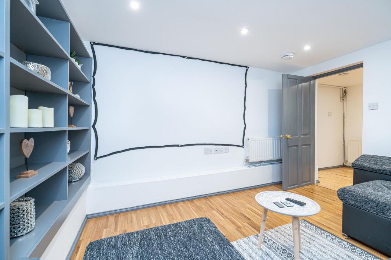 Deluxe In Ediburgh Centre - Excellent Location Guest house *