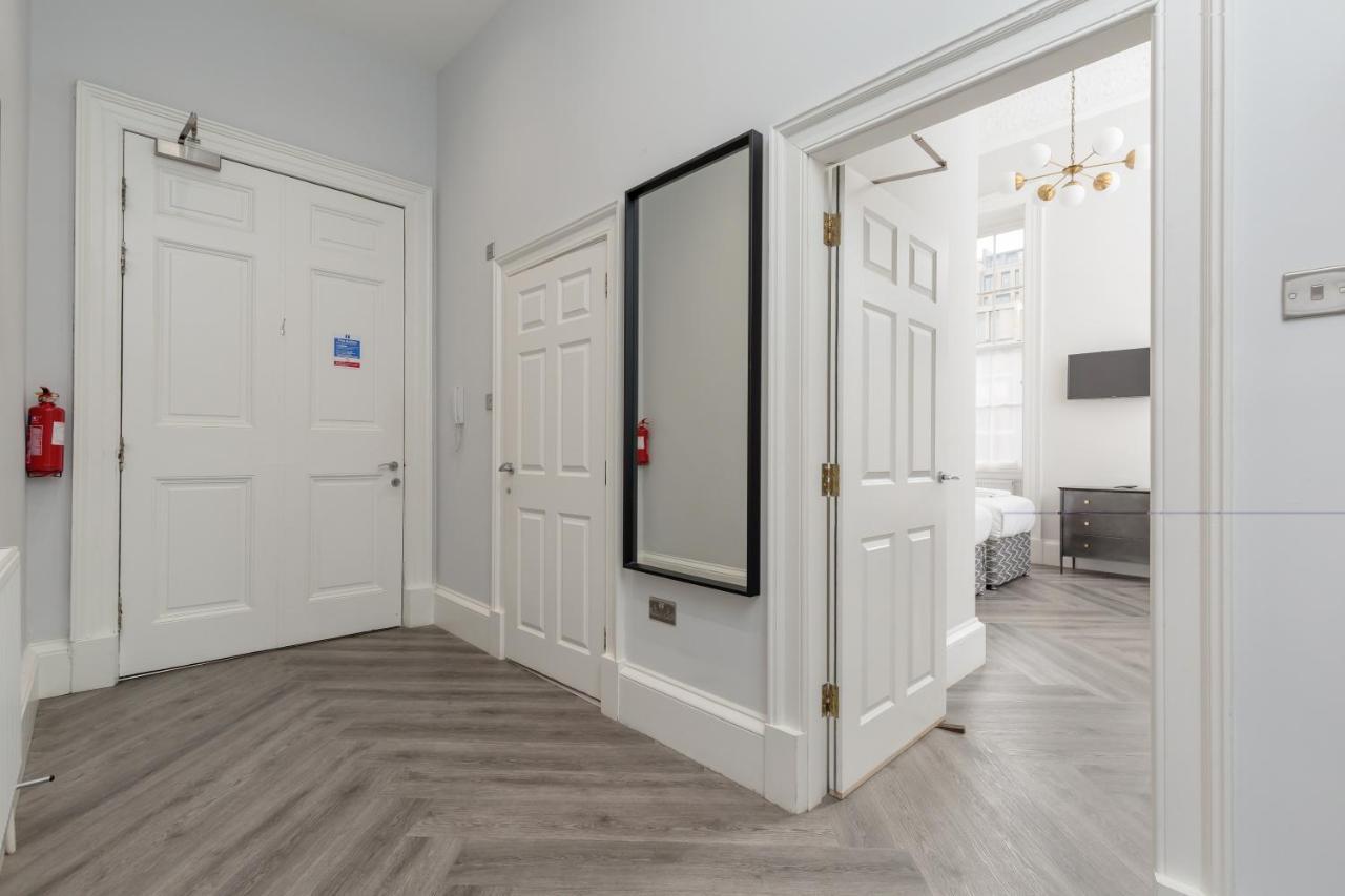 York Place By Destination Apartment