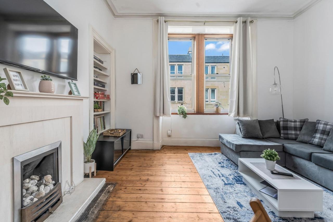 Centre 2 Bedroom Flat - Close To Haymarket Train Station. Apartment EDI