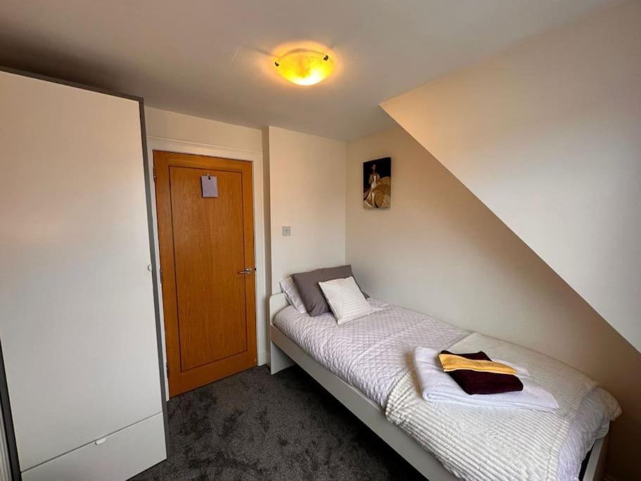 Hidden Gem:4bedroom In The Holiday home *