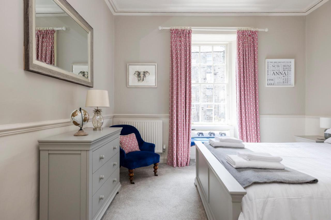 Elegant 2-bedroom In Centre * Edinburgh
