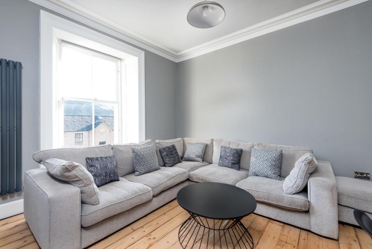 Spectacular View City Centre Haven Apartment *