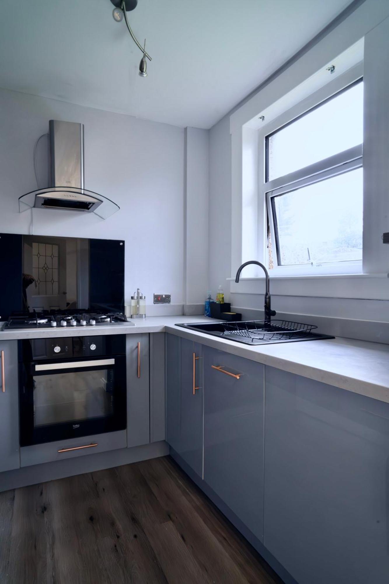 Modern 2 Bedroom In Free Parking Holiday home *