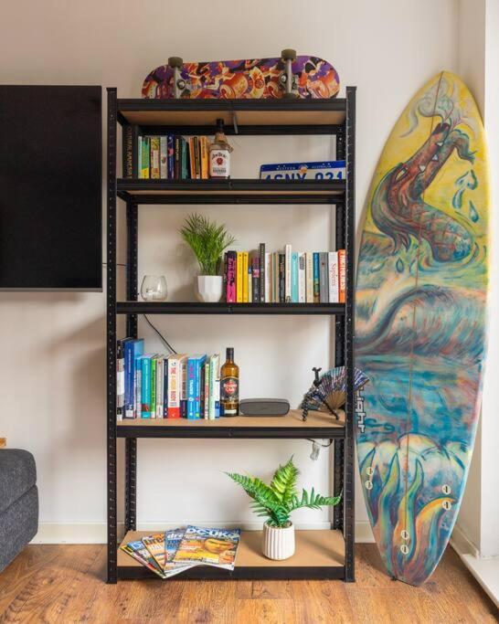 Apartment Stunning 1 Bd Flat In Lochend Park With A Patio