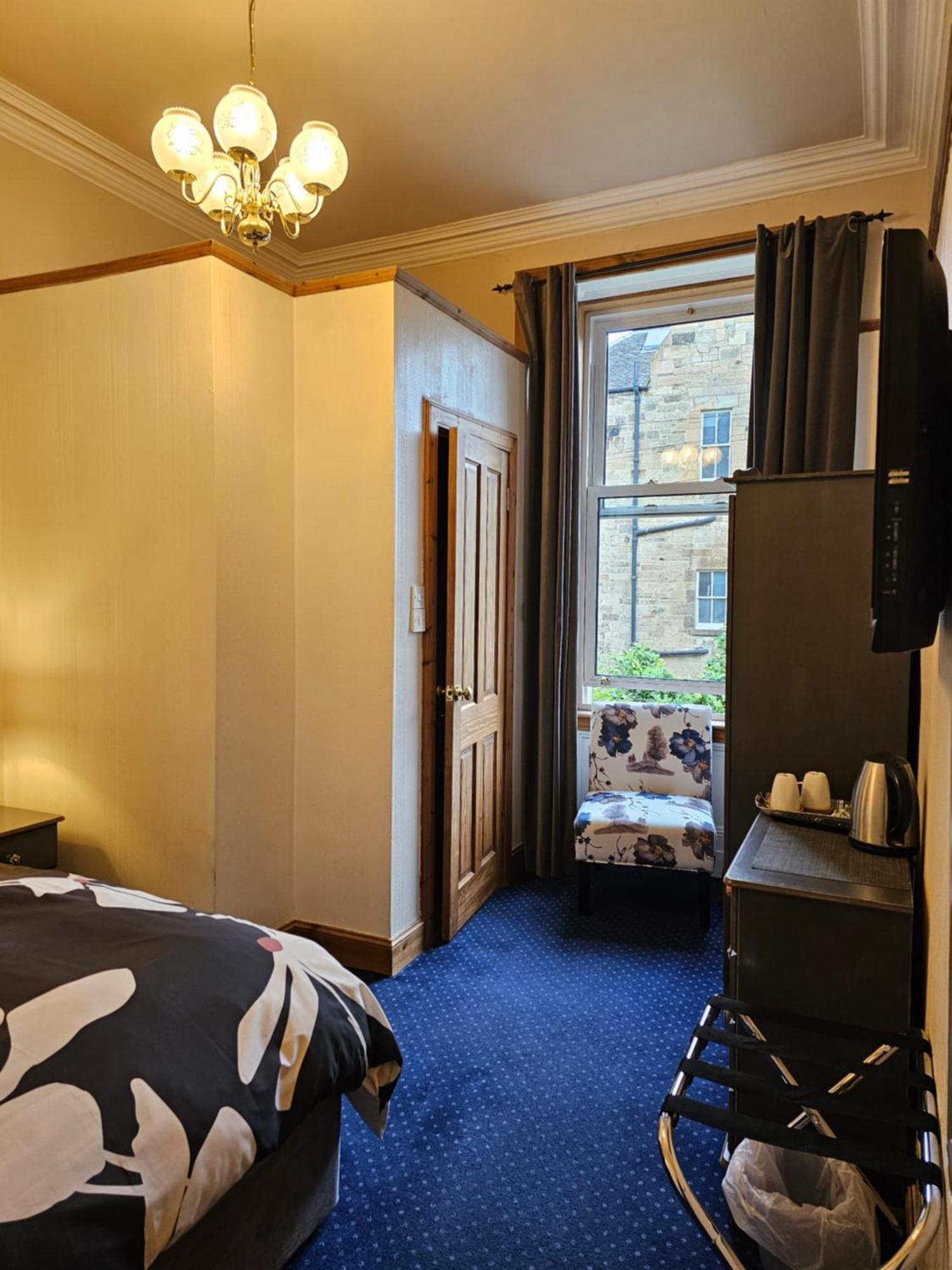 Smiths Bed & Breakfast 3*