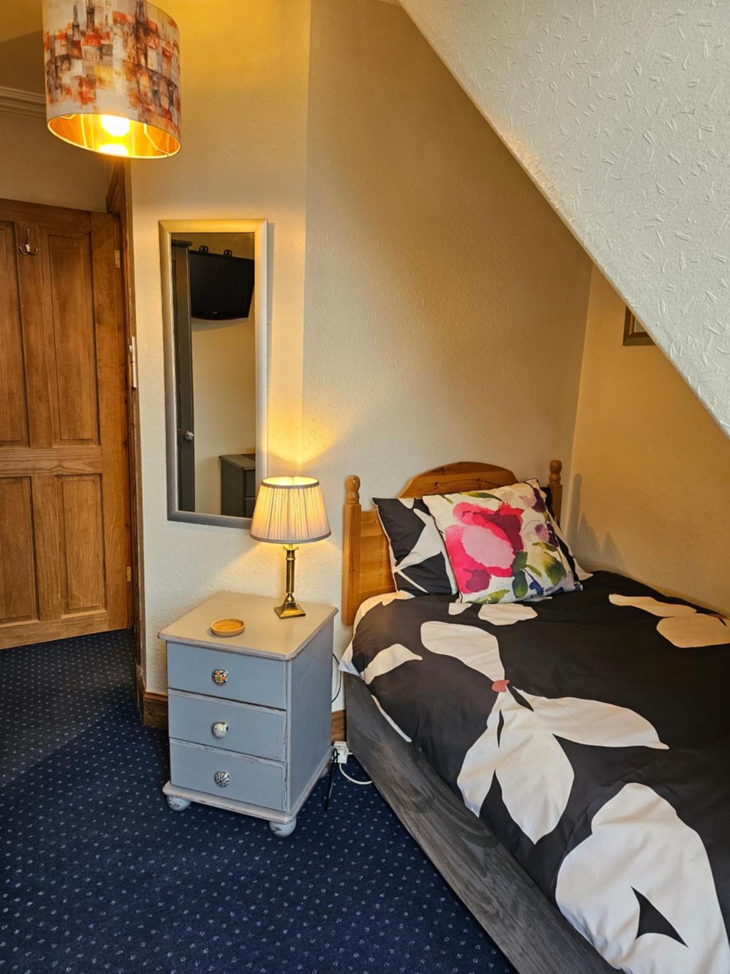 Bed & Breakfast Smiths