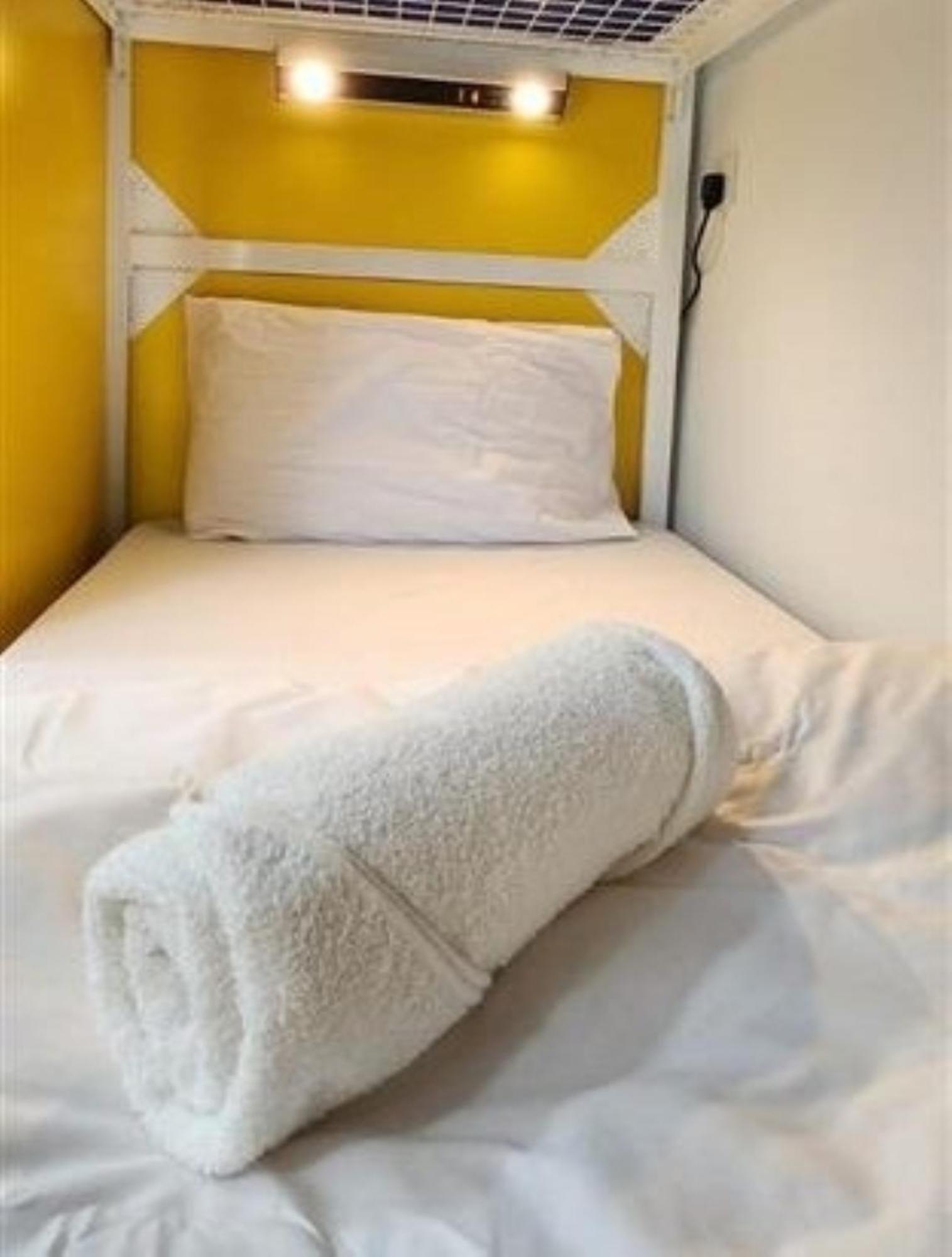 Safestay Edinburgh Cowgate Hostel *