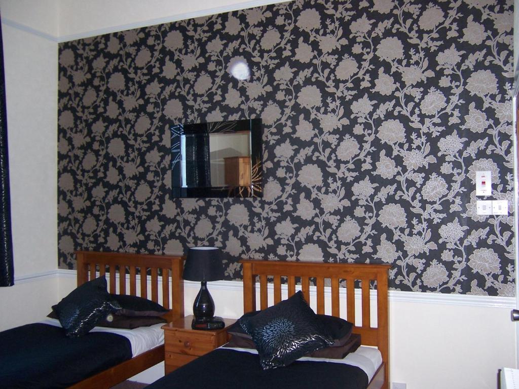 Rockville Hotel