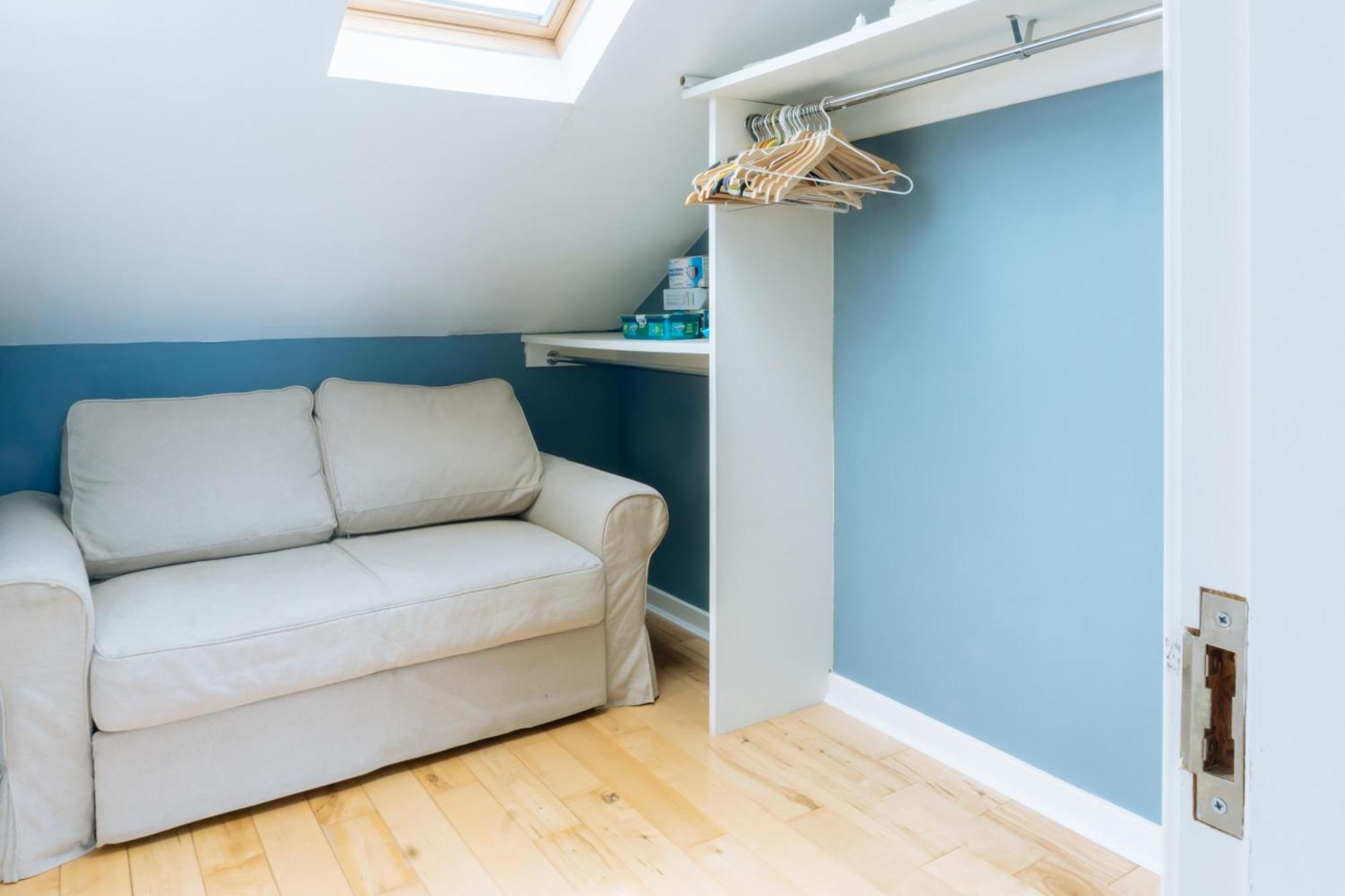 Apartment Stylish 3 Bedroom Near Hollyrood Park Edinburgh