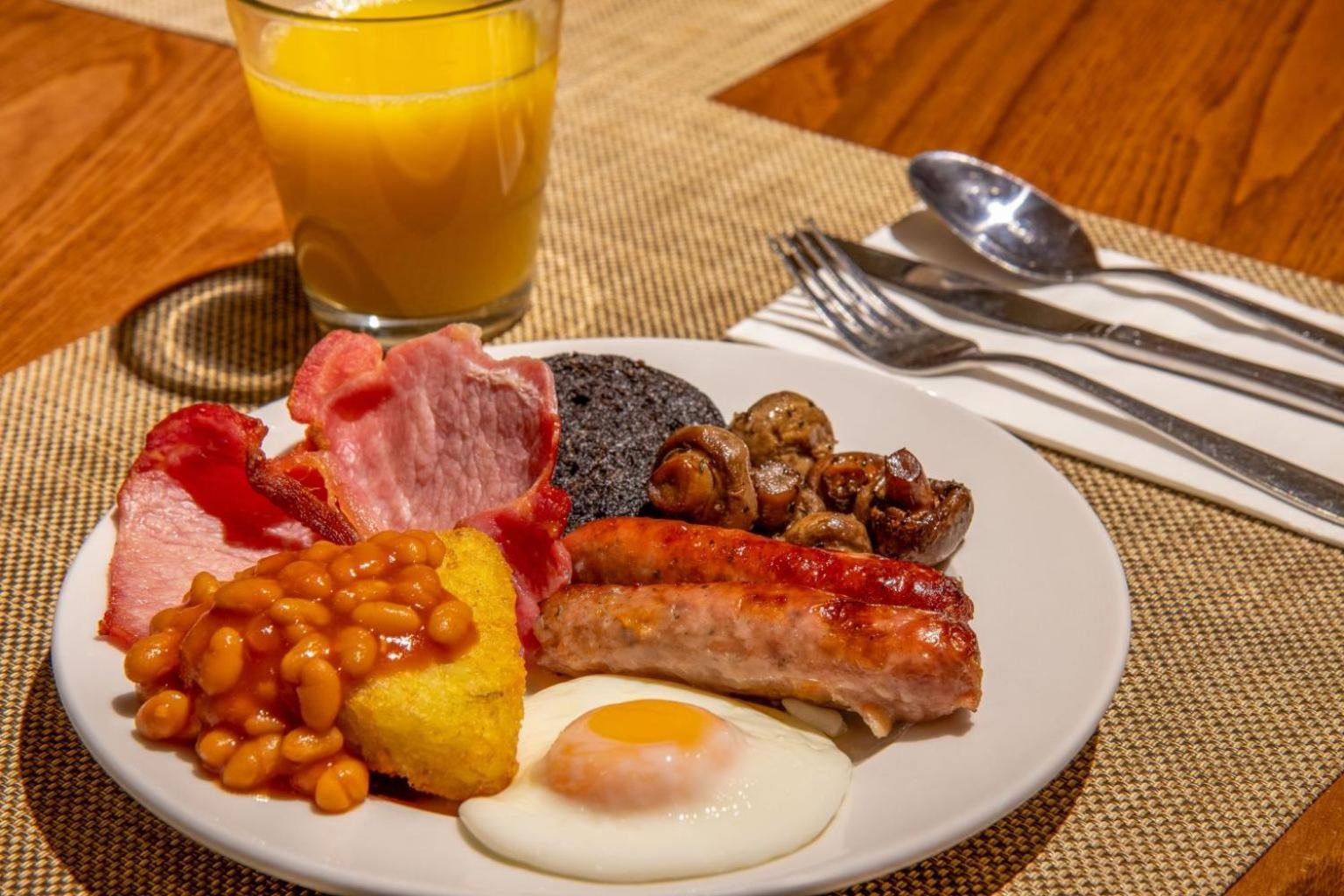 Britannia 3* Edinburgh