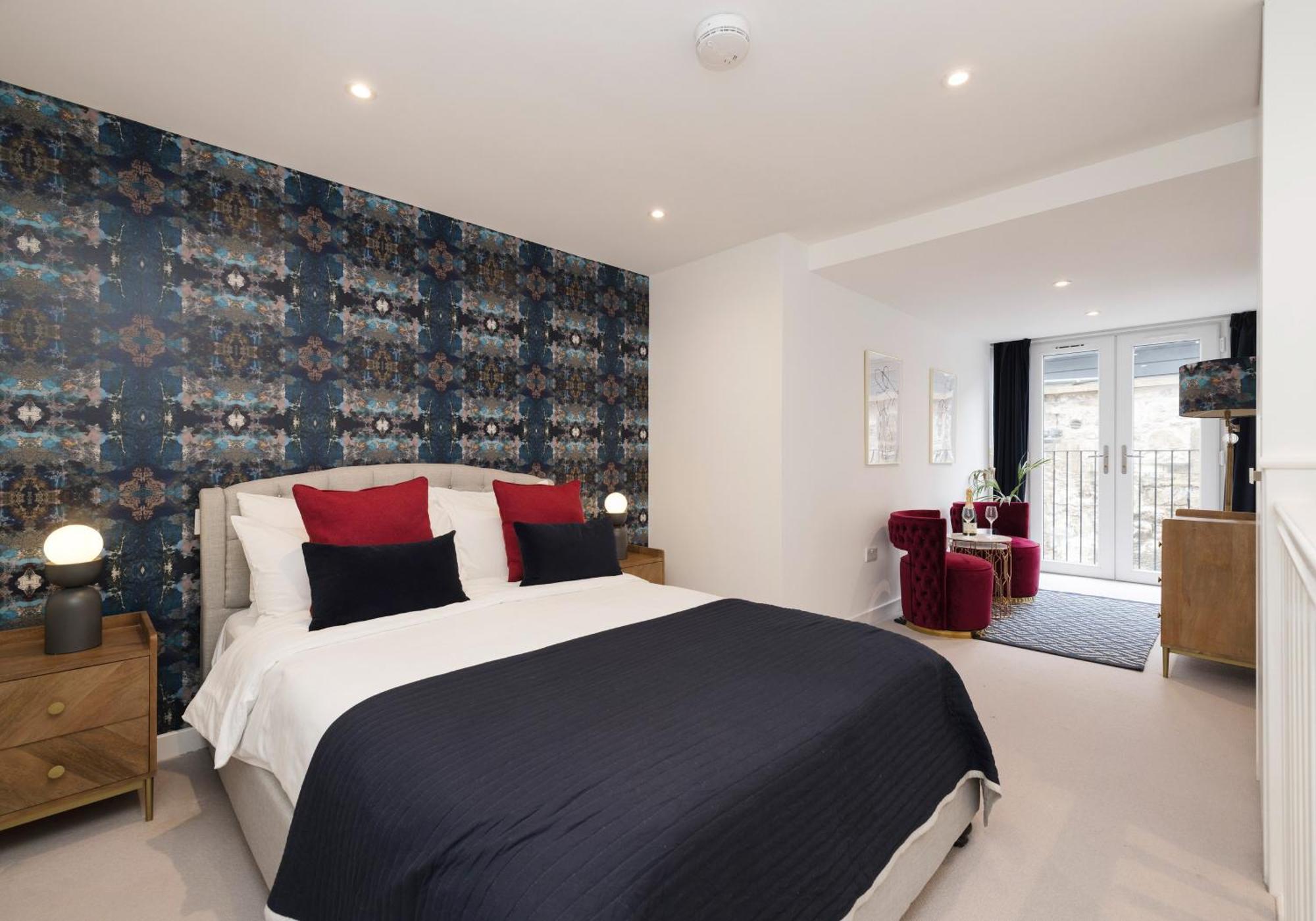 Stylish Mews House Old Town 1-br With Parking Apartment EDI